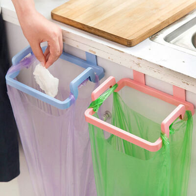 Tipo cremalheira da parte traseira de porta da cozinha do escaninho de lixo do agregado familiar portátil