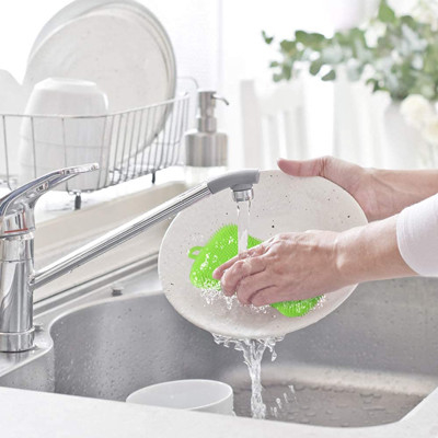 O prato multicolorido do silicone do produto comestível limpa para a cozinha