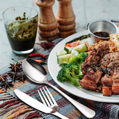 Colheres de aço inoxidável de prata do jantar de 12 partes ajustadas para a cozinha ou o restaurante da casa