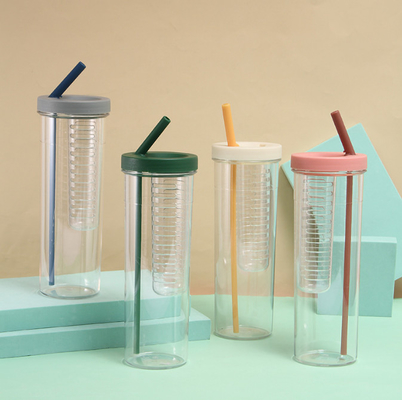 Copos plásticos do café do OEM 700ml com Straw And Lid