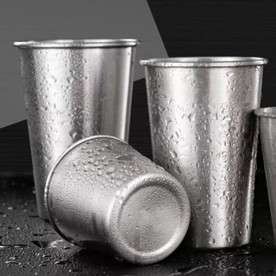 o vácuo térmico de 400ml 500ml isolou canecas de aço inoxidável maiorias das secadoras de roupa para a cerveja do leite do café