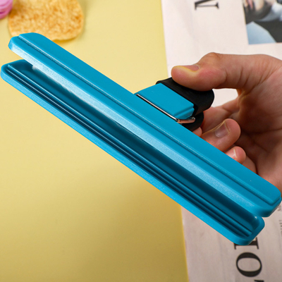 Os produtos plásticos dos eletrodomésticos do armazenamento do alimento ensacam grampos de selagem