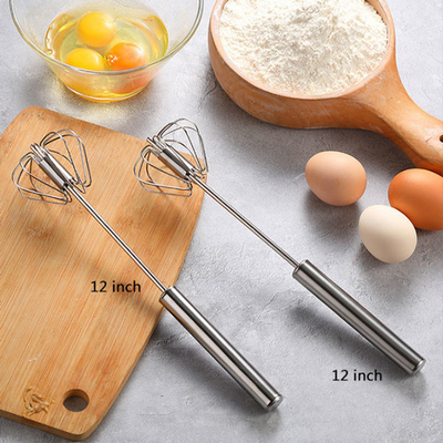 De aço inoxidável girando a ferramenta semi automática da cozinha do batedor de ovo