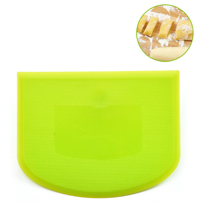 Os produtos plásticos dos eletrodomésticos plásticos seguros do alimento rolam cortador do raspador da massa