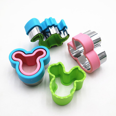 flor de aço inoxidável Dinos Circle Mickey Mold dos eletrodomésticos do cortador do sanduíche 4pcs