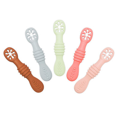 Colher da mastigação do arco-íris do silicone para bebês e crianças máquina de lavar louça e cofre forte do congelador
