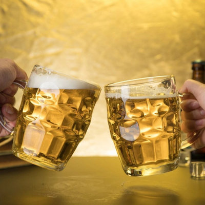 Grandes copos bebendo feitos sob encomenda plásticos Dimple Stein Beer Mugs com punho 20oz