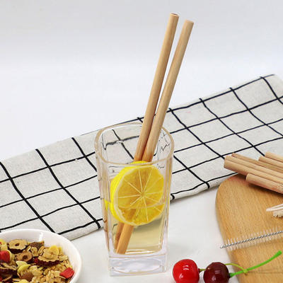 Volume de bambu reusável das palhas bebendo dos utensílios da cozinha