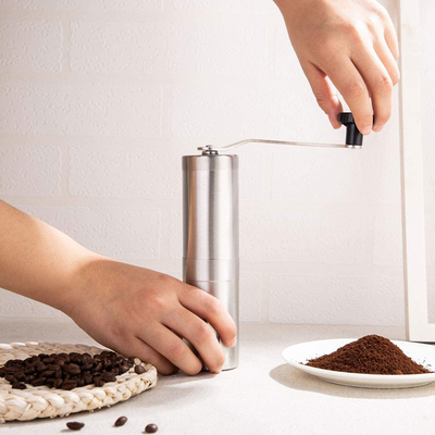 Barista essencial de aço inoxidável Tools Manual Coffee Bean Grinder para o café do gotejamento de Aeropress