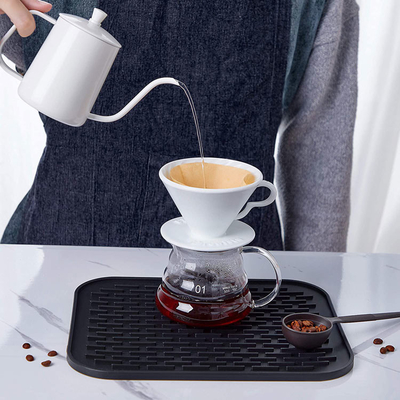 Prato resistente ao calor do silicone do dreno que seca o preto do fabricante de Mat For Pour Over Coffee